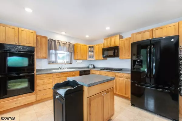 Lopatcong Twp., NJ 08865,803 Rugby Rd