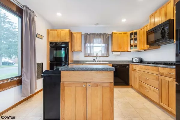 Lopatcong Twp., NJ 08865,803 Rugby Rd