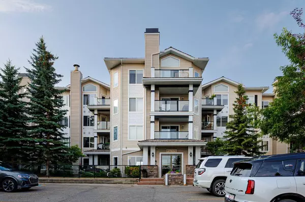 369 Rocky Vista PARK NW #313, Calgary, AB T3G 5K7