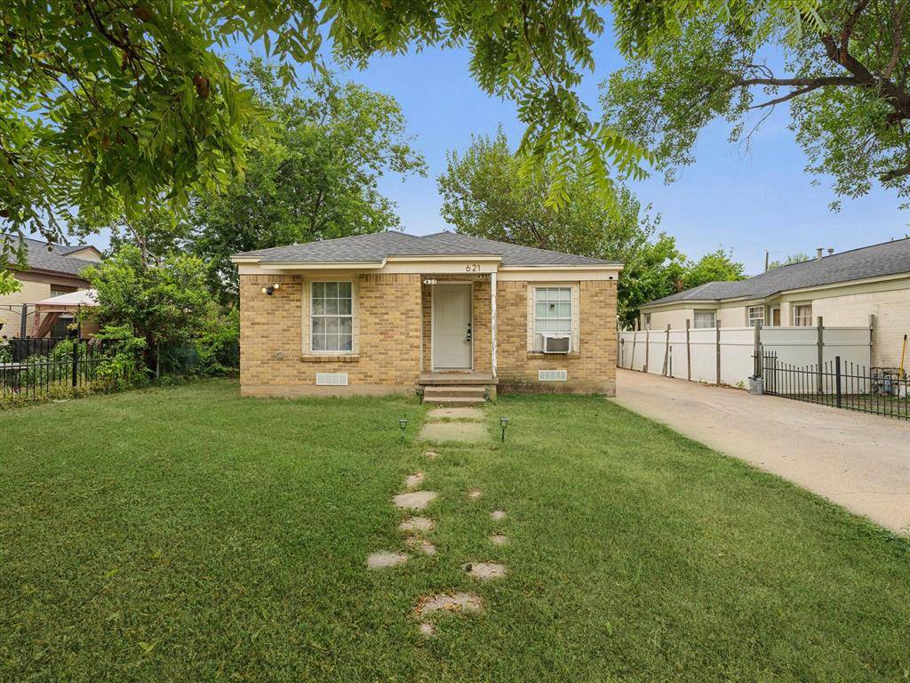 Dallas, TX 75208,621 W Neely Street