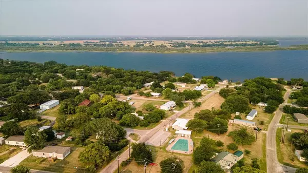 3100 Hilltop Court, Granbury, TX 76048