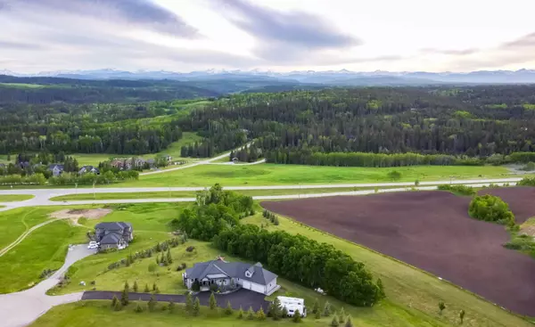 Rural Foothills County, AB T0L 1W2,58 Ranchers Hill RD