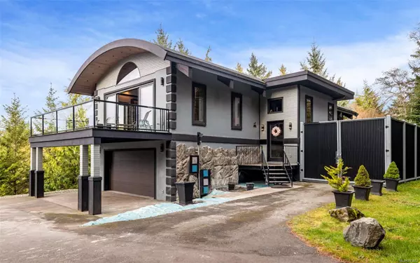 7405 Thornton Hts, Sooke, BC V9Z 1L8