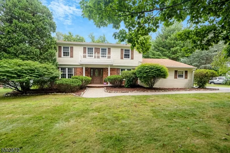 Montville Twp., NJ 07082,11 Jean Dr