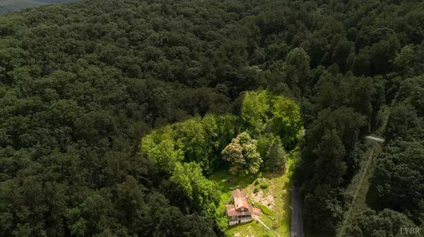 Shipman, VA 22971,307 Drumheller Ln #303