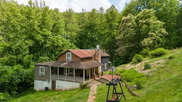 Shipman, VA 22971,307 Drumheller Ln #303