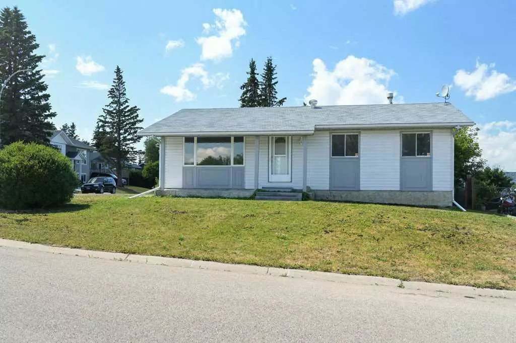 Sylvan Lake, AB T4S 1H9,2 Meadowview Close