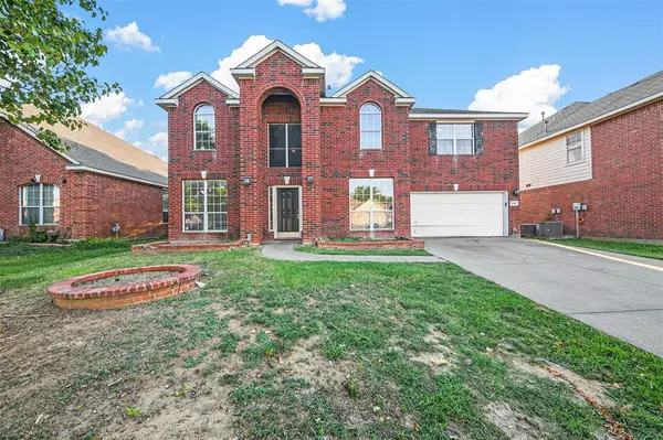 5123 Showdown Lane, Grand Prairie, TX 75052