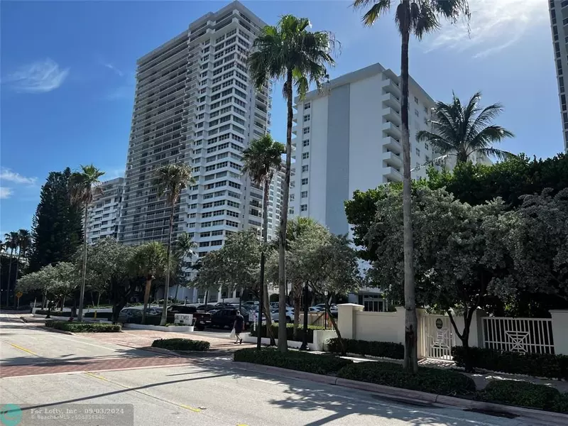 4250 Galt Ocean Dr  #2R, Fort Lauderdale, FL 33308