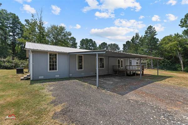 2239 County Road 163, Overton, TX 75684