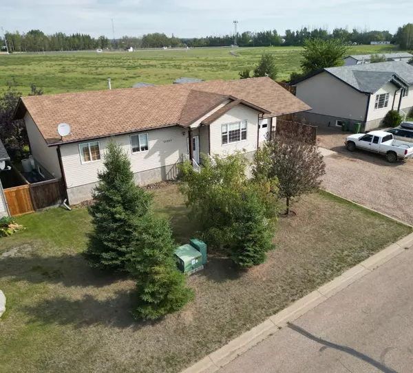 La Crete, AB T0H2H0,11002 105 Ave