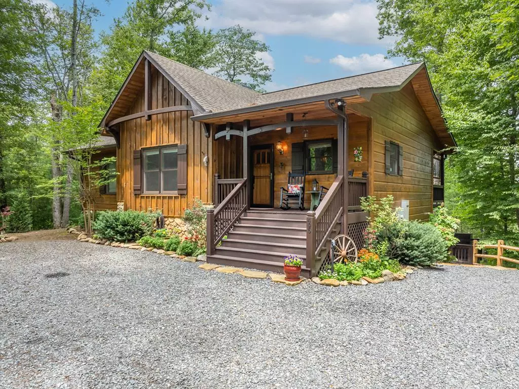 Ellijay, GA 30540,496 River Escape Drive