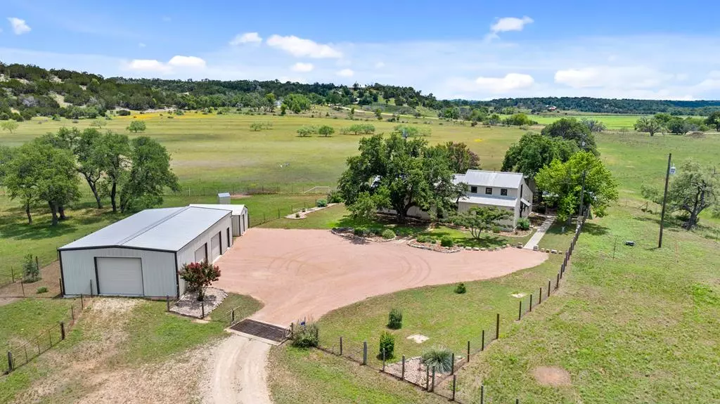 Fredericksburg, TX 78624,544 -- Alfred Henke Rd