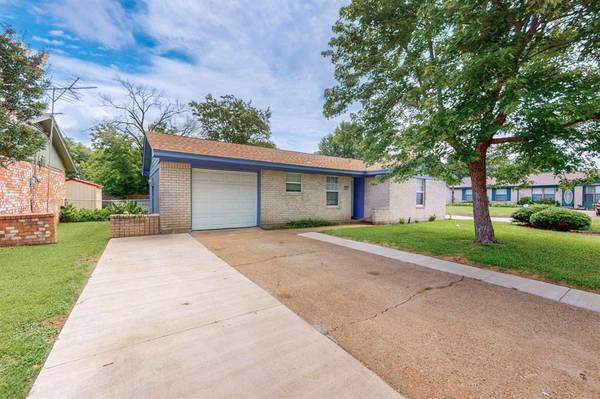 Royse City, TX 75189,218 Lynn Street