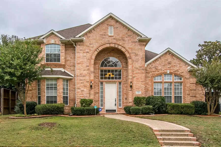 725 Baxter Drive, Plano, TX 75025