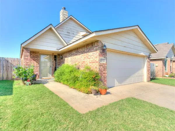 Moore, OK 73109,1005 SW 25th Street