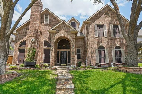 2109 Houlton Lane,  Plano,  TX 75025