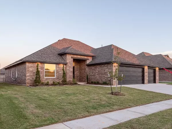 Oklahoma City, OK 73162,11812 Loren Brook Lane