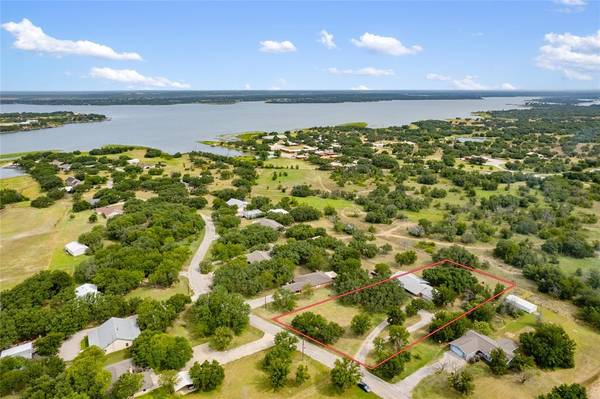 3011 Shady Oaks Drive, Brownwood, TX 76801