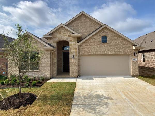 2005 ST ANDREWS Way, Argyle, TX 76226