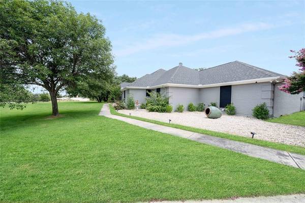 Azle, TX 76020,7800 Charlene Drive