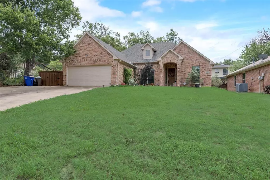 Forney, TX 75126,101 Baker Street