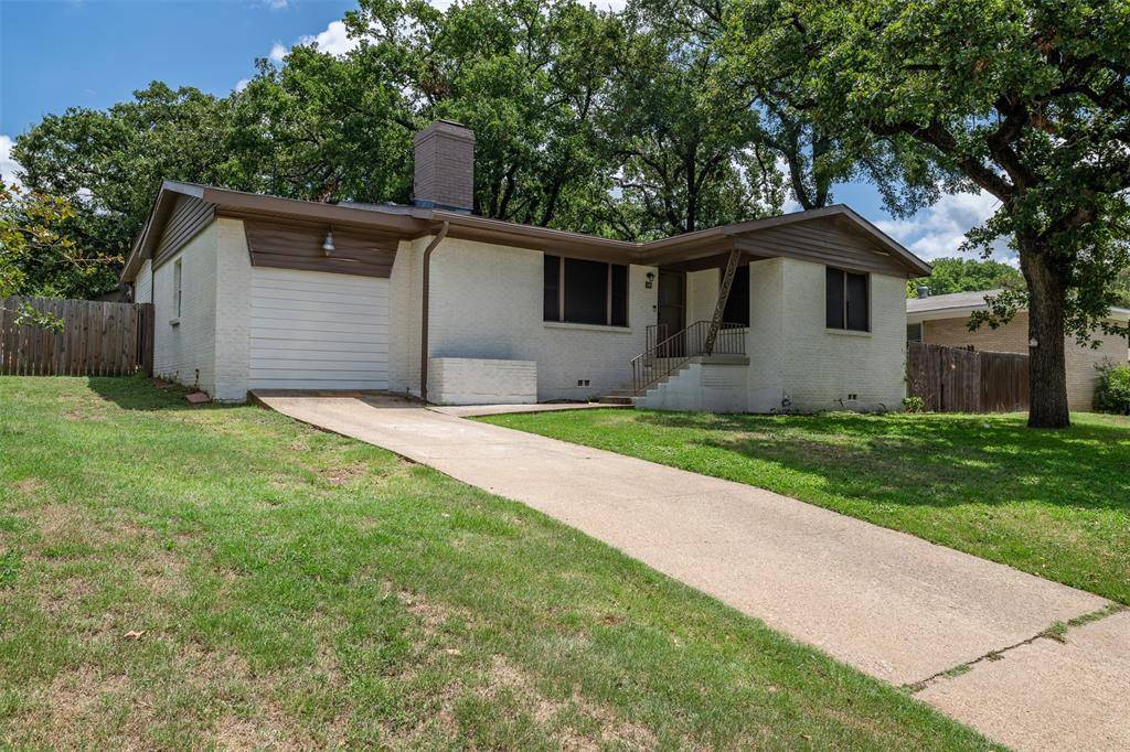 Hurst, TX 76053,14 Van Court