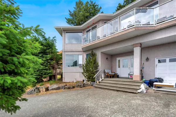 Colwood, BC V9C 3P1,3382 Haida Dr