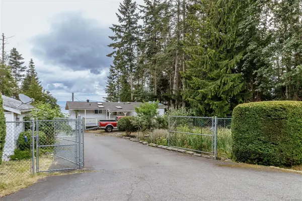 Bowser, BC V0R 1G0,4559 Maple Guard Dr