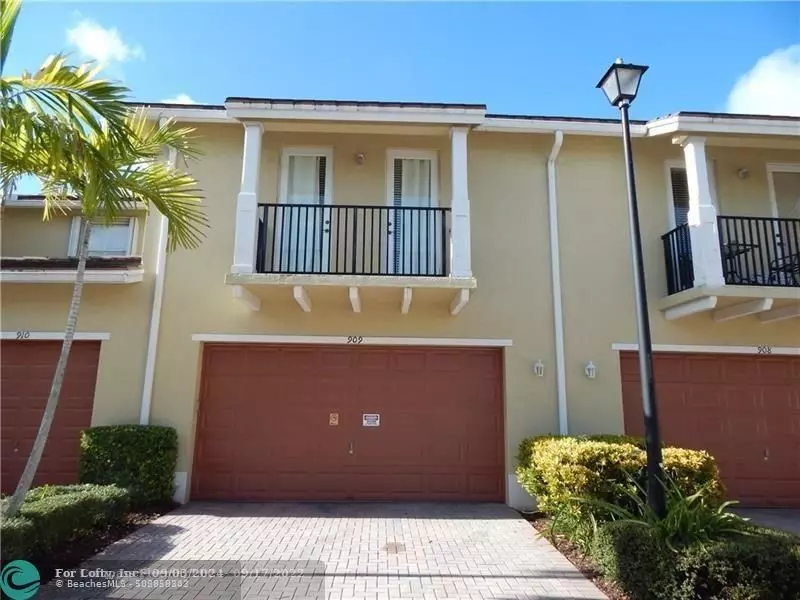 4720 Mimosa Lake  #909, Coconut Creek, FL 33070