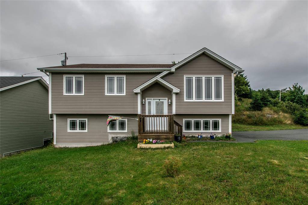 45 Rockland Heights, Conception Bay South, NL A1W 4P1