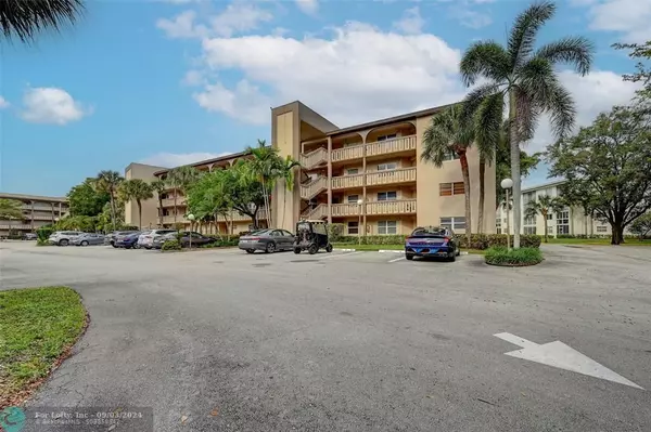 Coconut Creek, FL 33066,1701 Andros Isle  #E-3