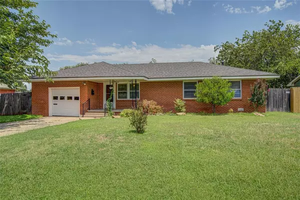 711 Highland Parkway Street, Norman, OK 73069