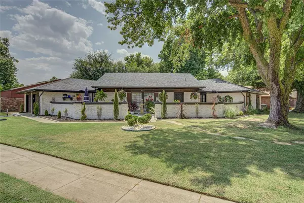 614 Inverness Court, Norman, OK 73072