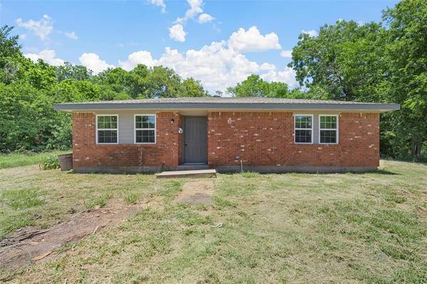 820 Thornton Carter Street, Mexia, TX 76667