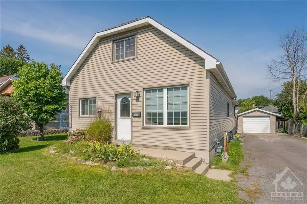 Ottawa, ON K1Z 7Y3,1351 RAVEN AVE