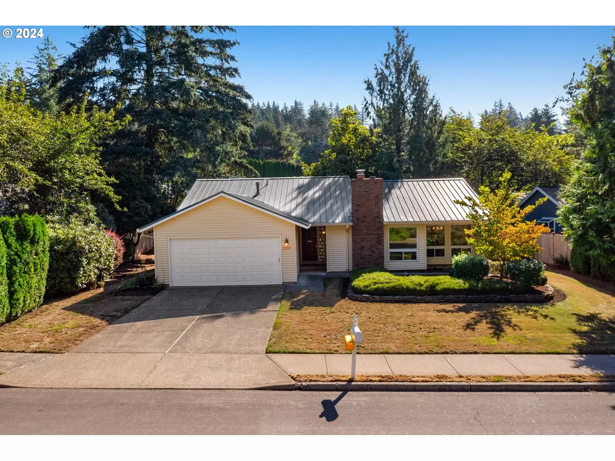 West Linn, OR 97068,2559 TROY CT