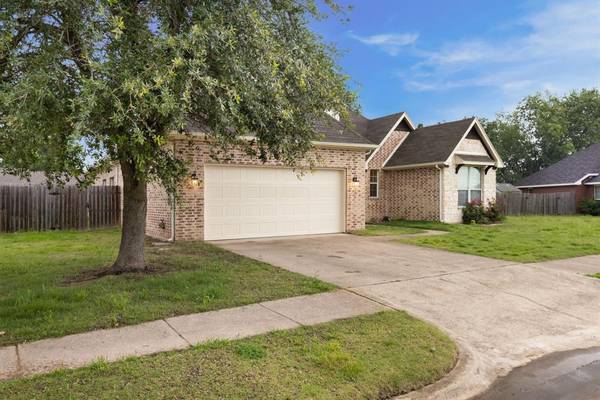 Sulphur Springs, TX 75482,703 Austin Acre