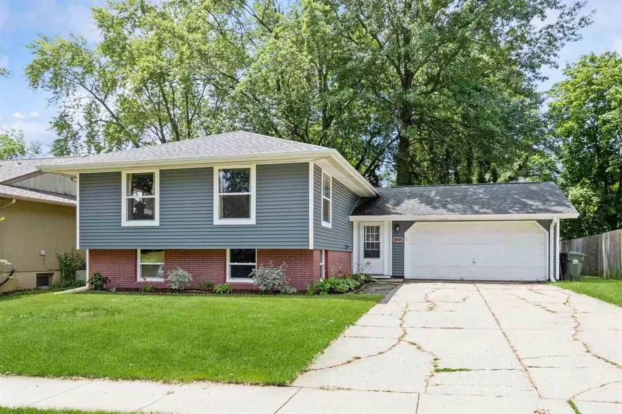 3365 Tulane Ave, Iowa City, IA 52245