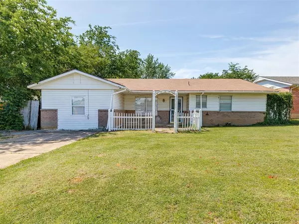 504 Sweetbough Street, Jones, OK 73049