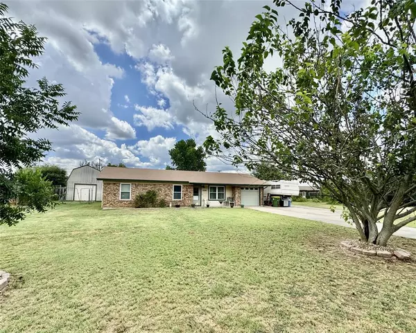 4506 Azalea Drive, Granbury, TX 76049