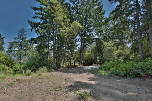 Lot 2 Charlesworth Rd, Salt Spring, BC V8K 2J7