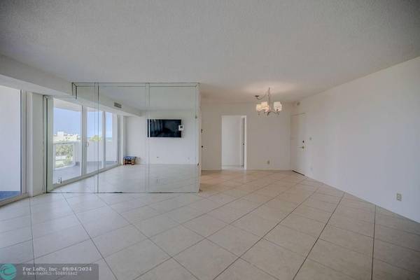 Fort Lauderdale, FL 33308,2701 N Ocean Blvd  #4C