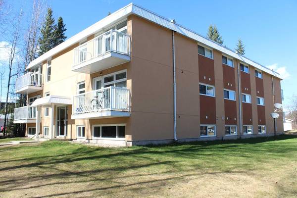 Edson, AB T7E 1A2,506 41 Street #4