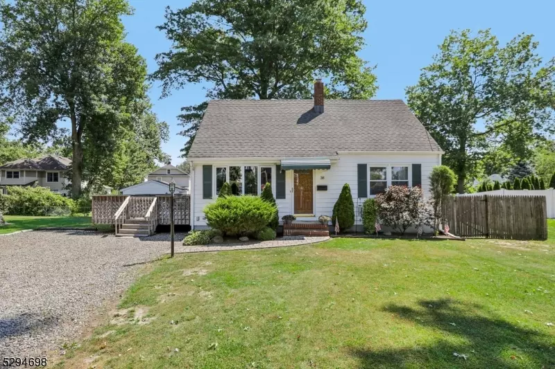 38 Miele Pl, Summit City, NJ 07901