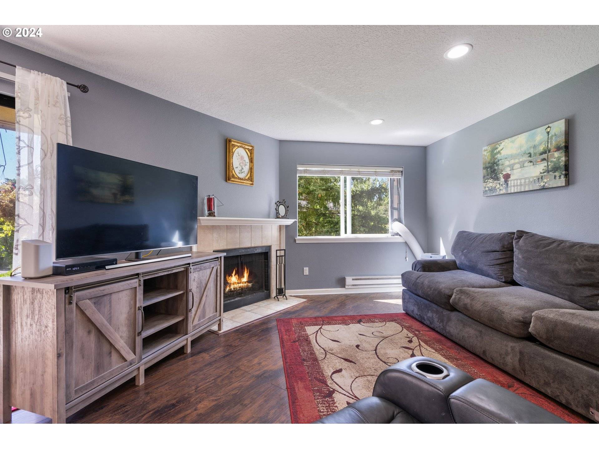 Clackamas, OR 97015,9914 SE TALBERT ST