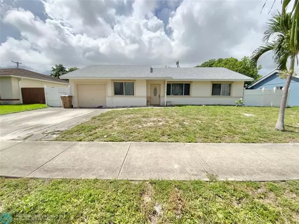 540 NE 38th St, Deerfield Beach, FL 33064