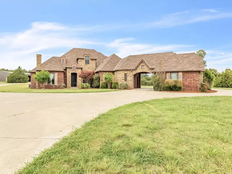 3440 Camerons Way, Newcastle, OK 73065