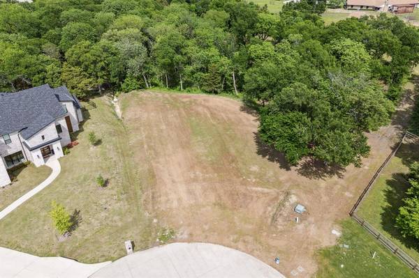 240 Winding Creek Drive,  Lucas,  TX 75002