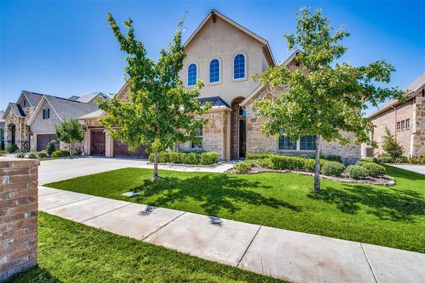 2407 Resort Drive, Heath, TX 75126